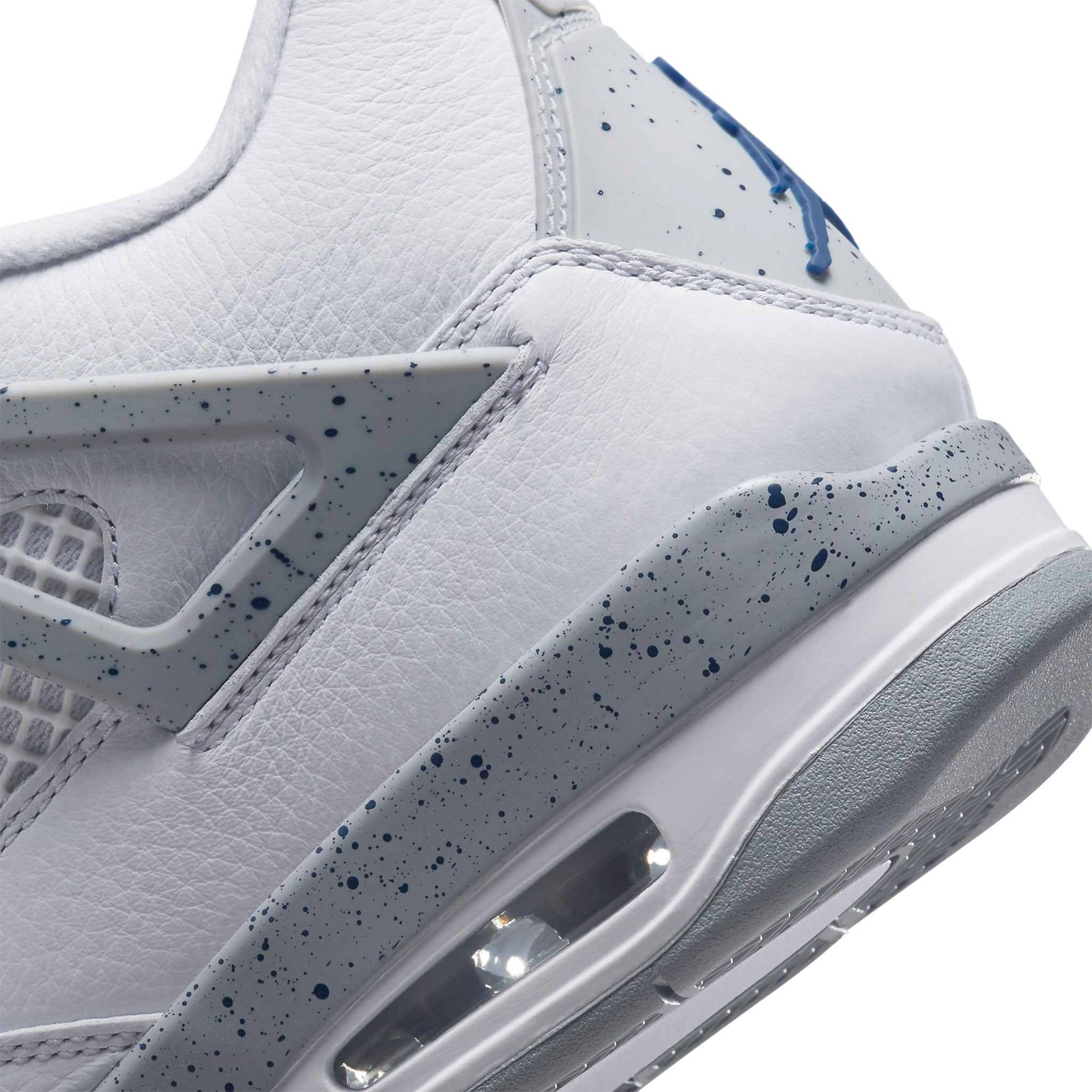 Heel logo view of Air Jordan 4 Retro Midnight Navy DH6927-140
